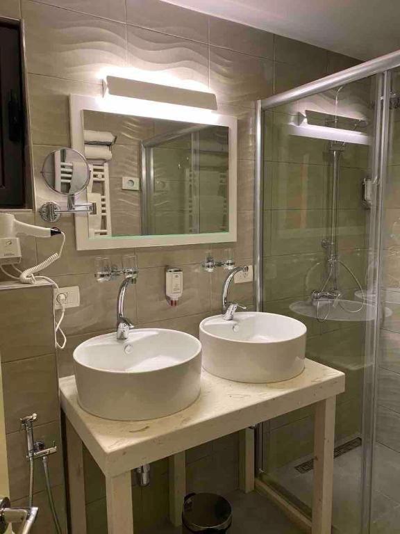 Hotel Freiburg Ulcinj
